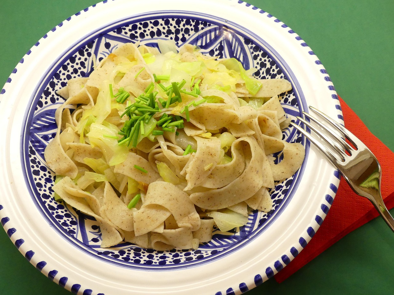嘉兴特色美食推荐，品味江南水乡的舌尖之旅