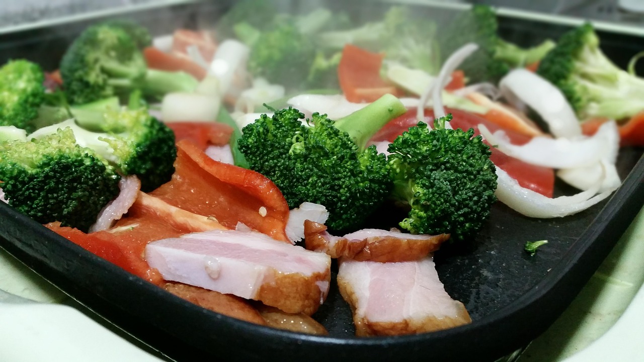 探索霸王新传统美食，现代风味与传统精髓的完美融合